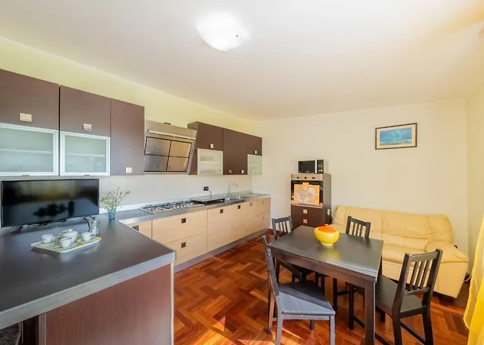 Nido Delle Rondini By Interhome Apartamento Citta Sant'Angelo